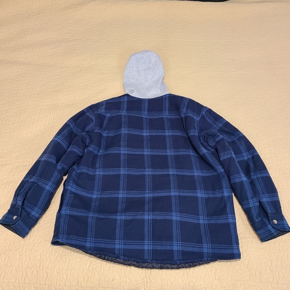 Wrangler insulated hooded flannel button down shirt jacket size XL - Picture 7 of 7